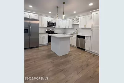 41 Piazza San Paola #C, Freehold, NJ 07728 - Photo 5
