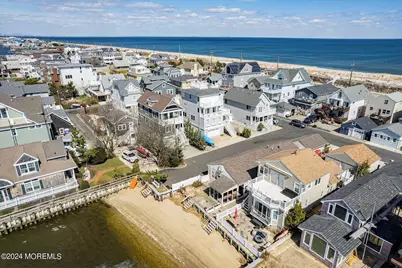 2 Riverview Place, Sea Bright, NJ 07760 - Photo 35