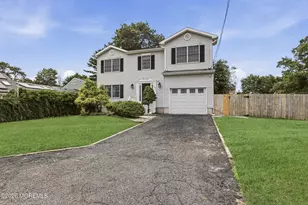 1032 Birmingham Ave, Toms River Township, NJ 08757 - Photo 3