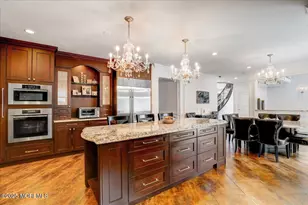 11 Hemingway Ct, Morganville, NJ 07751 - Photo 21
