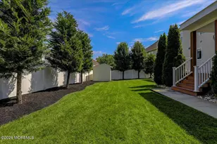 18 Trish Ct, Matawan, NJ 07747 - Photo 37