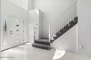 18 Trish Ct, Matawan, NJ 07747 - Photo 5