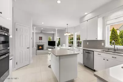 18 Trish Court, Matawan, NJ 07747 - Photo 13