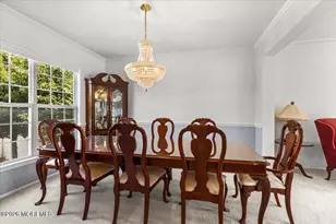 18 Trish Ct, Matawan, NJ 07747 - Photo 9