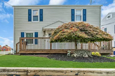 686 Colgate Avenue, Perth Amboy, NJ 08862 - Photo 1