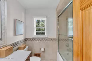 28 Jennifer Dr, Red Bank, NJ 07701 - Photo 29