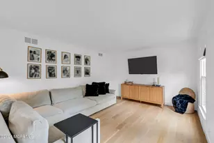 28 Jennifer Dr, Red Bank, NJ 07701 - Photo 23