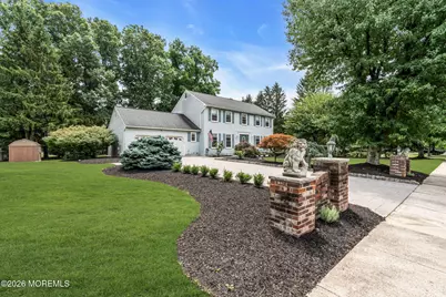 28 Jennifer Drive, Red Bank, NJ 07701 - Photo 3