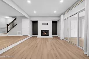 269 Constitution Cir, North Brunswick Township, NJ 08902 - Photo 9