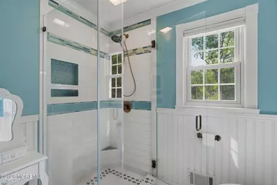10 Courtney Way, Red Bank, NJ 07701 - Photo 25