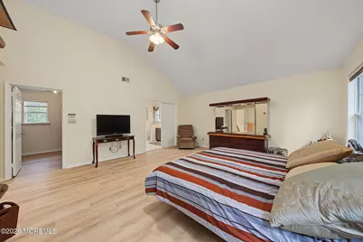 30 Alpine Drive, Morganville, NJ 07751 - Photo 35
