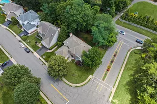 30 Alpine Dr, Morganville, NJ 07751 - Photo 87