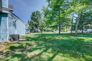 16 Whitman Ct, Freehold, NJ 07728 - Photo 39