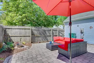 16 Whitman Ct, Freehold, NJ 07728 - Photo 3