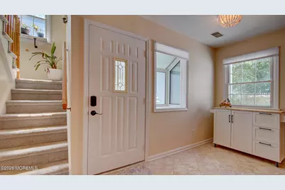 16 Whitman Court, Freehold, NJ 07728 - Photo 9