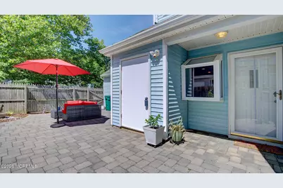 16 Whitman Court, Freehold, NJ 07728 - Photo 7