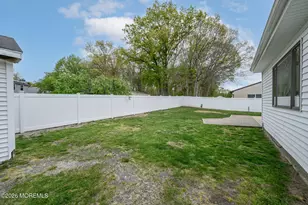 20 Snowdrift Ln, Howell Township, NJ 07731 - Photo 29
