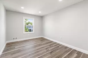 10 Begonia Ct, Sayreville, NJ 08872 - Photo 25