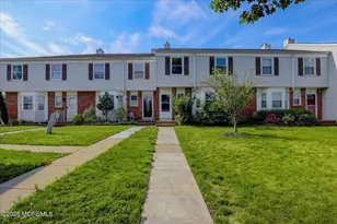 10 Begonia Ct, Sayreville, NJ 08872 - Photo 3