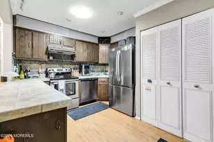 20 Western Reach, Red Bank, NJ 07701 - Photo 13