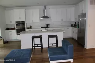 139 Woolley Ct, Oakhurst, NJ 07755 - Photo 5