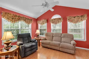 2 Wellington Ln, Lakewood, NJ 08701 - Photo 9