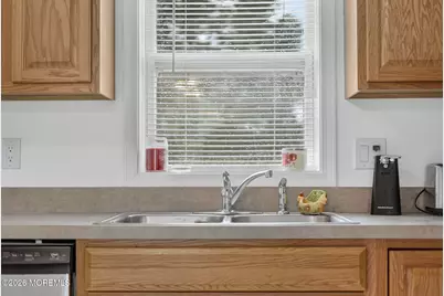 907 Harris Avenue, Union Beach, NJ 07735 - Photo 25