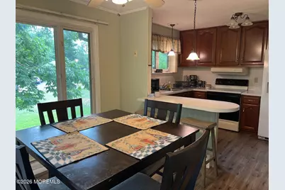 28 Mount Rainier Drive, Toms River Township, NJ 08753 - Photo 9