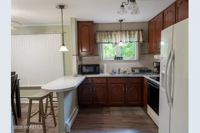 28 Mount Rainier Drive, Toms River Township, NJ 08753 - Photo 3