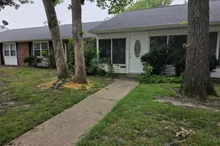 437C Portsmouth Dr, Lakewood, NJ 08701 - Photo 1