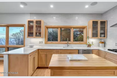 18 Belvidere Road, Atlantic Highlands, NJ 07716 - Photo 13