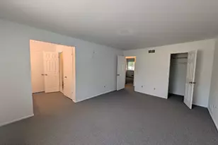 44 Davids Ct, South Brunswick Township, NJ 08512 - Photo 3