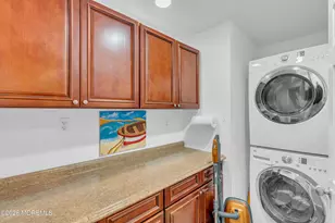 360 Wardell Rd, Tinton Falls, NJ 07753 - Photo 21