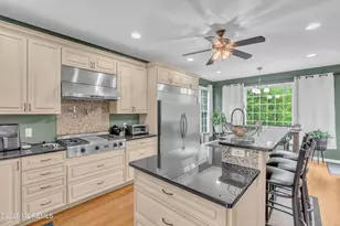 360 Wardell Rd, Tinton Falls, NJ 07753 - Photo 7