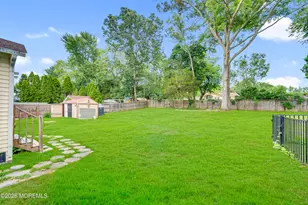 11 Lawrence Ave, Howell Township, NJ 07731 - Photo 23