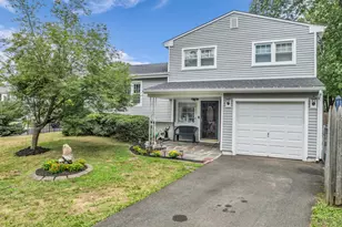 41 Craig St, Hazlet Township, NJ 07730 - Photo 3