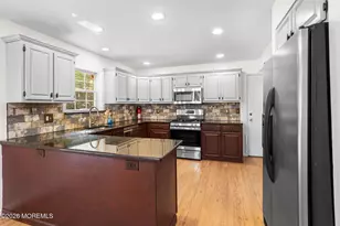 569 Buttonwood Dr, Jackson, NJ 08527 - Photo 9