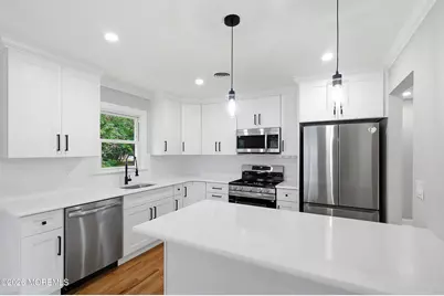 9 Hamilton Court, Toms River Township, NJ 08757 - Photo 7