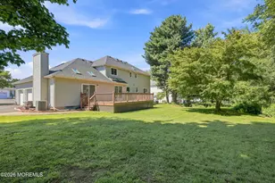 38 Knob Hill Rd, Morganville, NJ 07751 - Photo 25