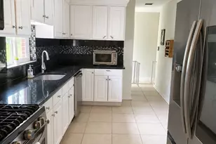 452 London Ave, Egg Harbor City, NJ 08215 - Photo 3