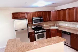 1091 Morning Glory Dr, Monroe Township, NJ 08831 - Photo 3