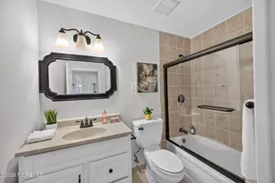 26 Inglewood Ln, Matawan, NJ 07747 - Photo 17