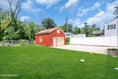 180 Tinton Avenue, Eatontown, NJ 07724 - Photo 25