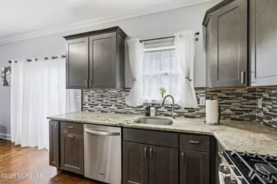 34 North Street, Highlands, NJ 07732 - Photo 17
