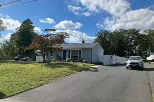 20 Gladney Ave, Berkeley, NJ 08721 - Photo 1