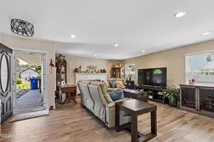 1012 Eastwind Ave, Toms River Township, NJ 08753 - Photo 5
