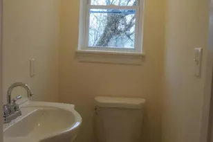 538 Myrtle Ave, Neptune Township, NJ 07753 - Photo 5