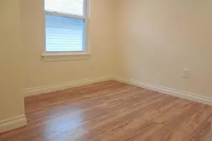 538 Myrtle Ave, Neptune Township, NJ 07753 - Photo 9