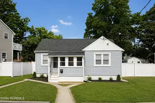 121 Seawood Dr, Keyport, NJ 07735 - Photo 1