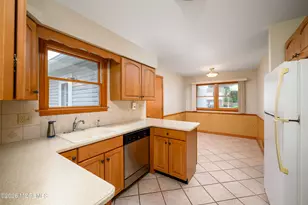 48 Starlight Rd, Howell Township, NJ 07731 - Photo 7